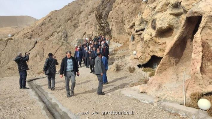 وزیر میراث فرهنگی، صنایع دستی و گردشگری: ثبت جهانی مجموعه تاریخی قطب الدین حیدر هویت تربت حیدریه را تغییر خواهد داد