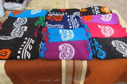 زنانِ زاگرس تاریخ را می پوشند؛  حکایتی از یک روسری ۳۰۰۰ ساله!