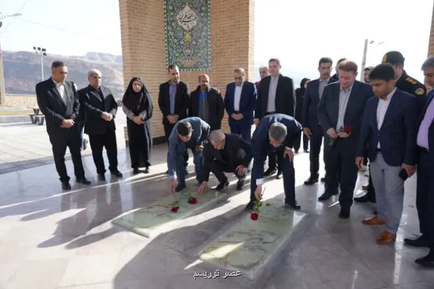 ادای احترام وزیر میراث فرهنگی به مقام والای شهدای گم نام پلدختر